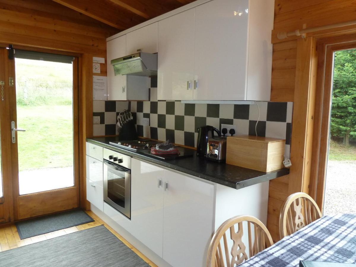 Glenbeag Mountain Lodges Glenshee Esterno foto